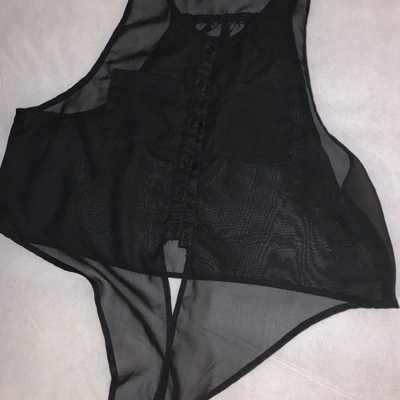 Woman top - Picture 10 of 16